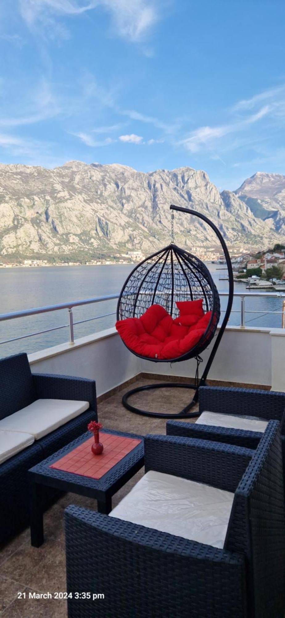 Seaside And Apartment Kotor