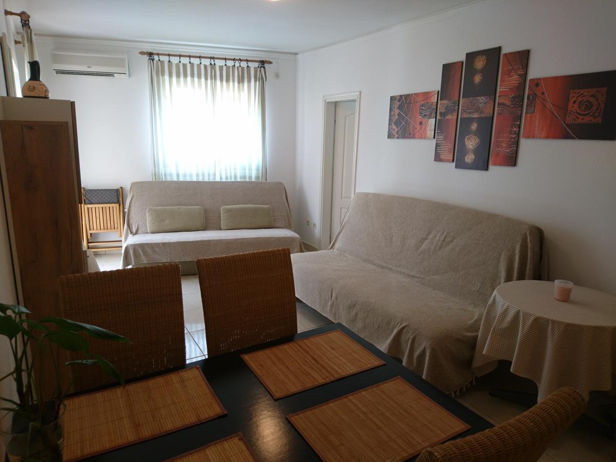 Apartment Seaside And Kotor